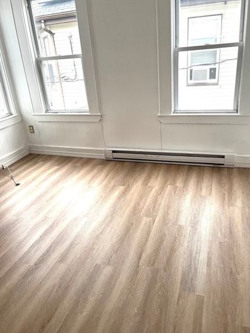 92 Emory St 1, Attleboro, MA 02703