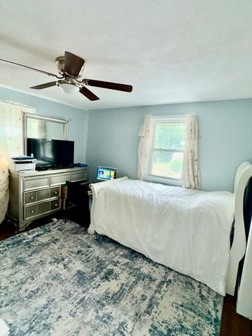 17 Valley Rd, Stoneham, MA 02180