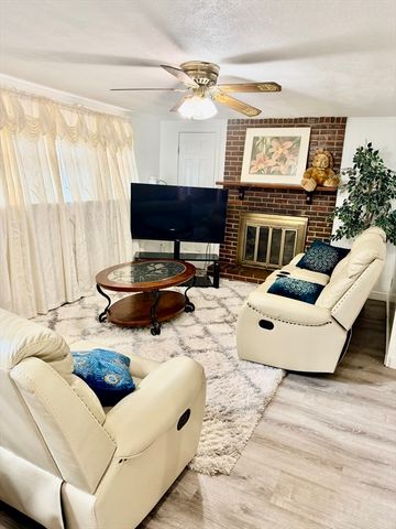 17 Valley Rd, Stoneham, MA 02180