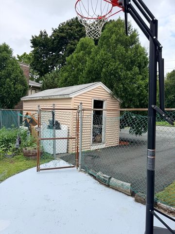 17 Valley Rd, Stoneham, MA 02180