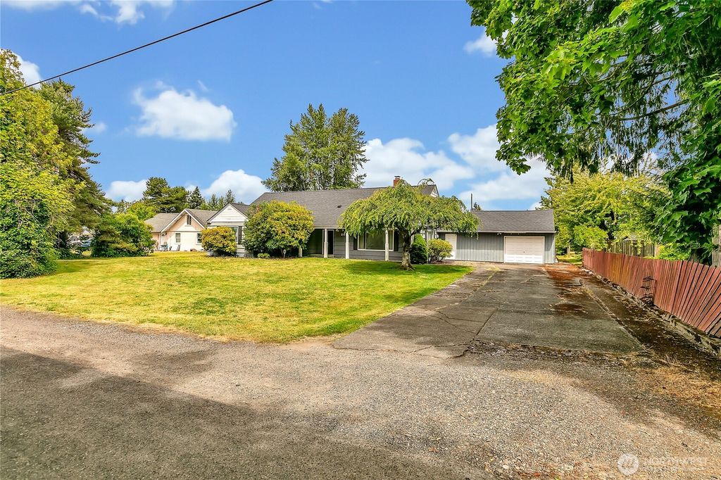 205 123rd Street E, Tacoma, WA 98445