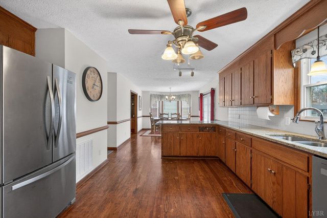 1529 Bateman Bridge, Forest, VA 24551