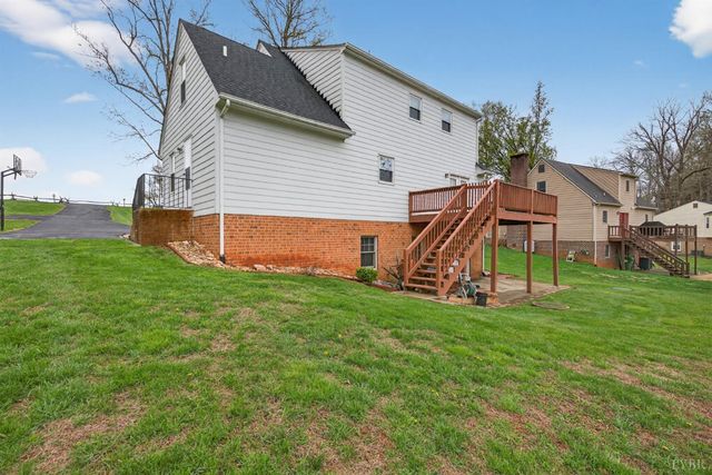 1529 Bateman Bridge, Forest, VA 24551