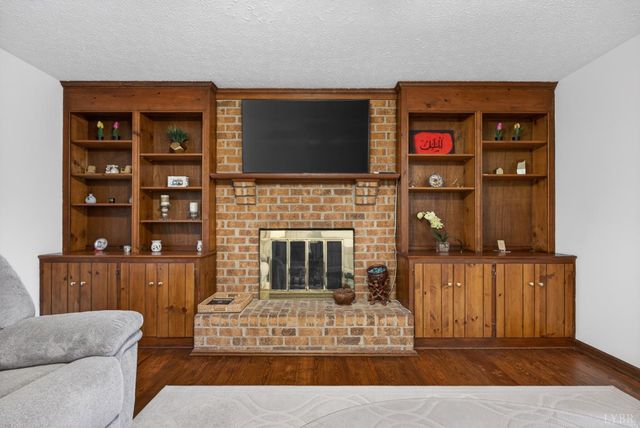 1529 Bateman Bridge, Forest, VA 24551