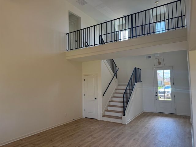 65 HIDDEN FIELD CV, Oakland, TN 38060