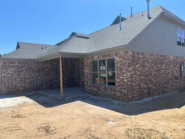 65 HIDDEN FIELD CV, Oakland, TN 38060