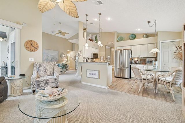 3216 FOX SQUIRREL LANE, Valrico, FL 33596