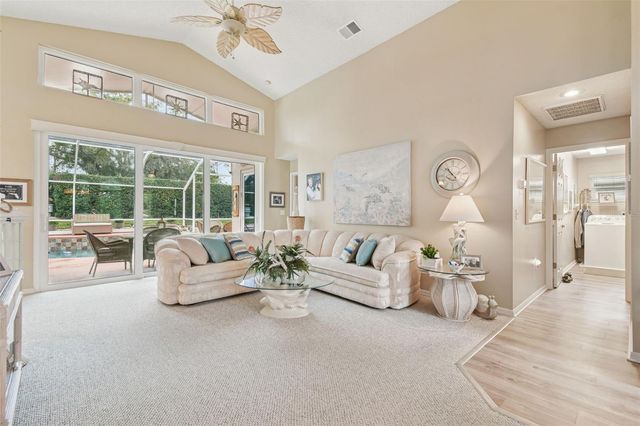 3216 FOX SQUIRREL LANE, Valrico, FL 33596