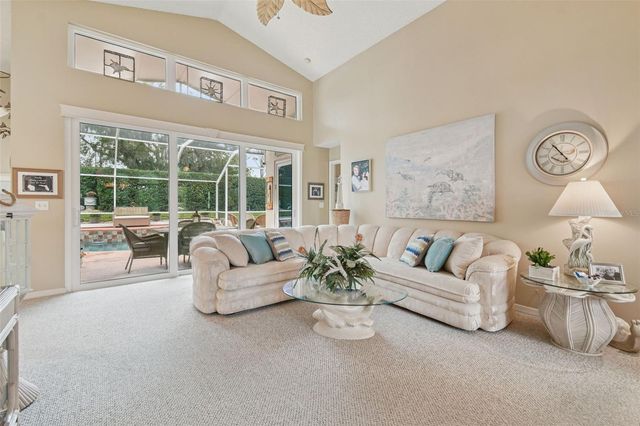 3216 FOX SQUIRREL LANE, Valrico, FL 33596