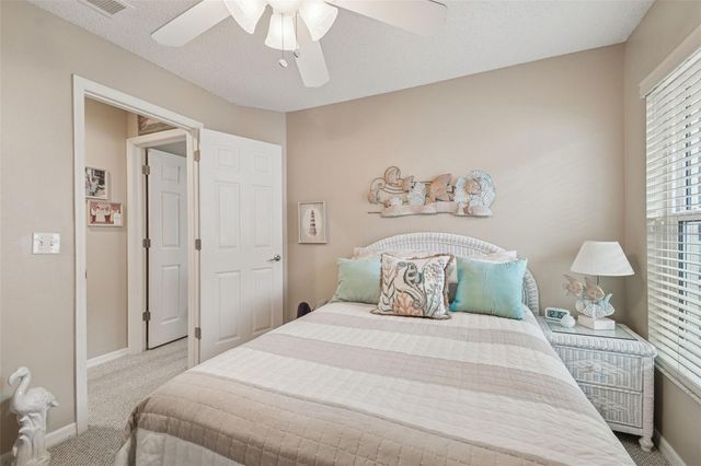 3216 FOX SQUIRREL LANE, Valrico, FL 33596