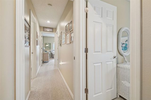 3216 FOX SQUIRREL LANE, Valrico, FL 33596