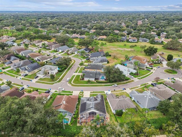 3216 FOX SQUIRREL LANE, Valrico, FL 33596