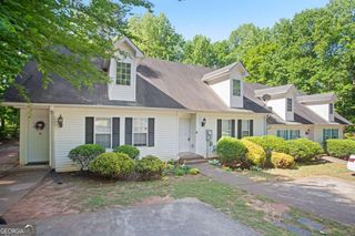 6712 Lakewood Drive, Douglasville, GA 30135