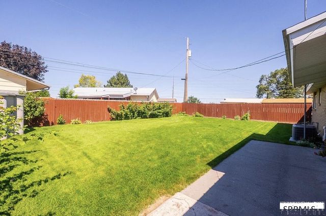 825 Sykes Drive, Idaho Falls, ID 83401