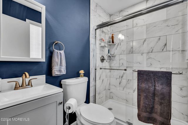 31 Boca Raton Street, Toms River, NJ 08757