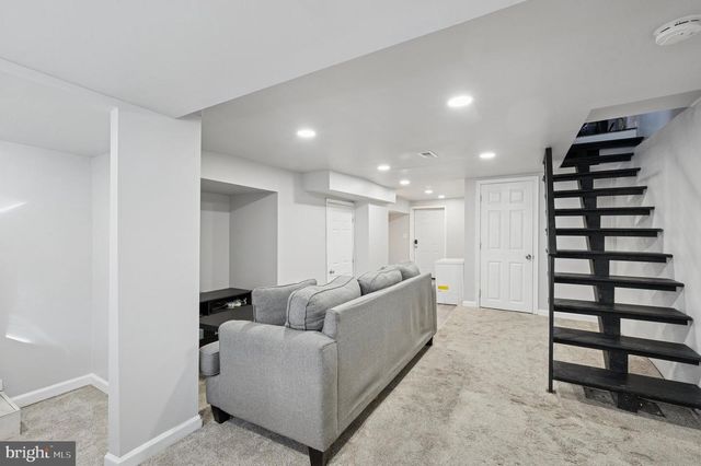 1607 S 28TH ST, Philadelphia, PA 19145