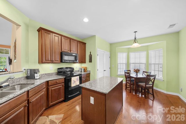 115 Inlet Point Drive, Fort Mill, SC 29708