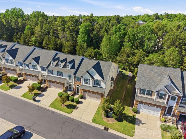 115 Inlet Point Drive, Fort Mill, SC 29708