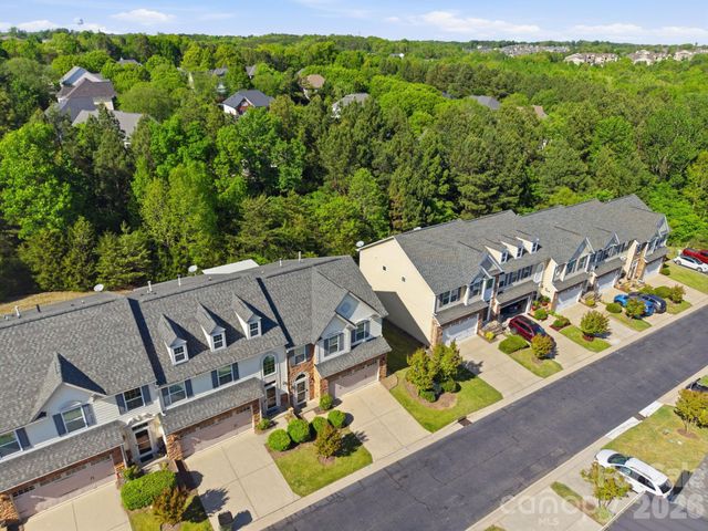 115 Inlet Point Drive, Fort Mill, SC 29708
