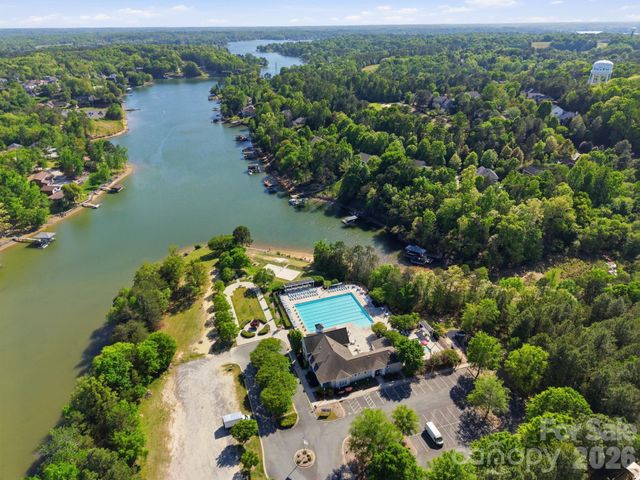 115 Inlet Point Drive, Fort Mill, SC 29708