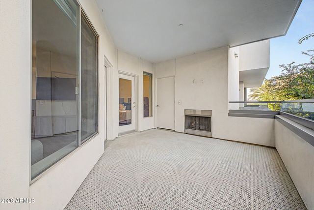 945 E PLAYA DEL NORTE Drive 2007, Tempe, AZ 85288