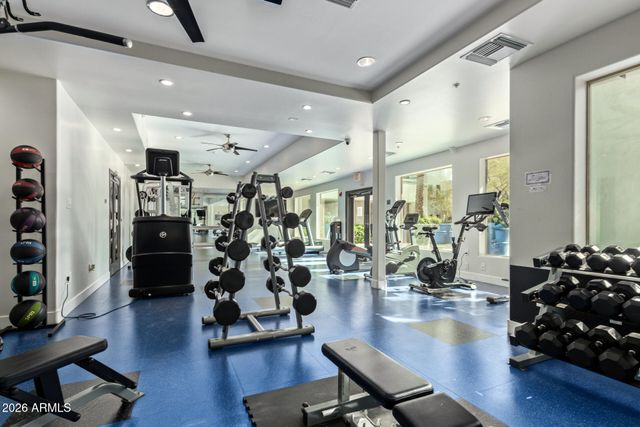 945 E PLAYA DEL NORTE Drive 2007, Tempe, AZ 85288