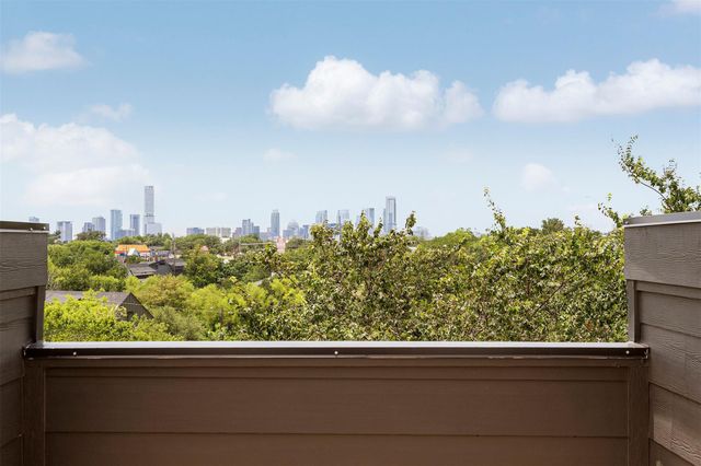 2000 Greenwood Ave B, Austin, TX 78723