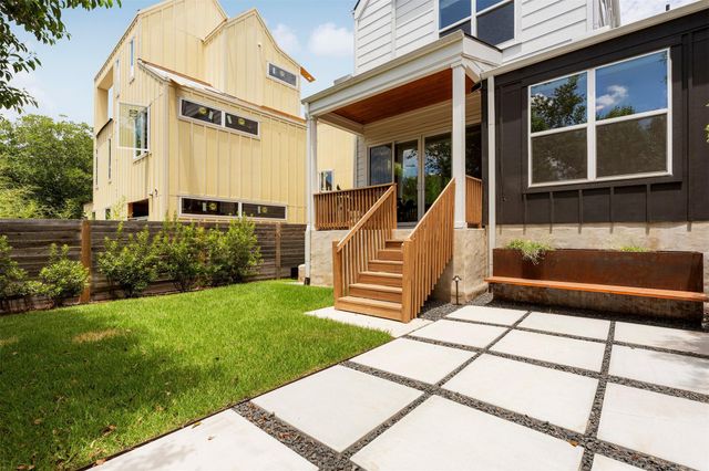 2000 Greenwood Ave B, Austin, TX 78723