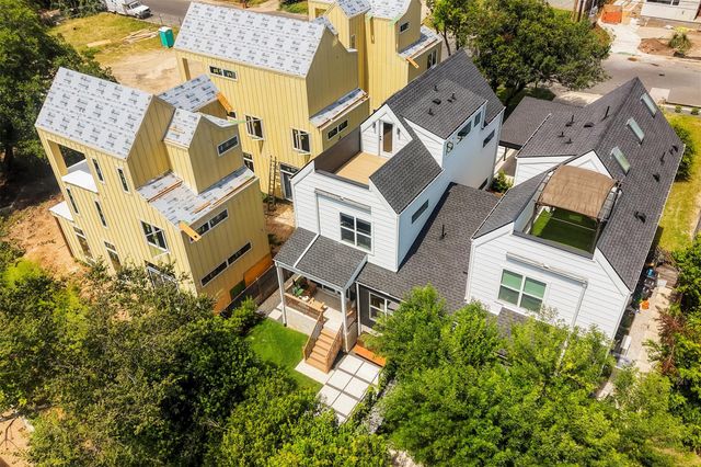 2000 Greenwood Ave B, Austin, TX 78723