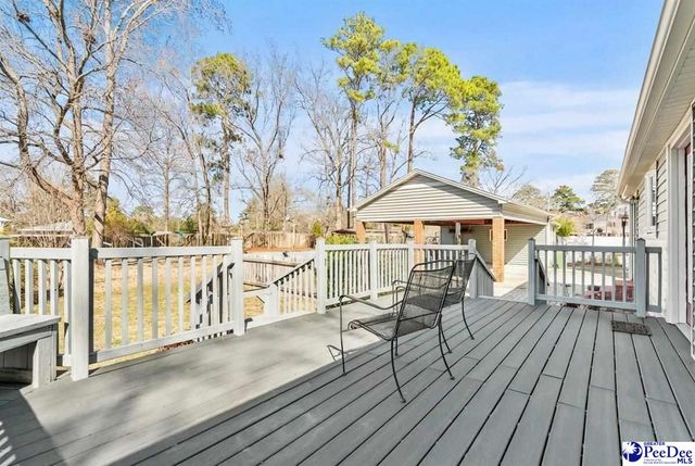 2001 Elanie Cir., Florence, SC 29505