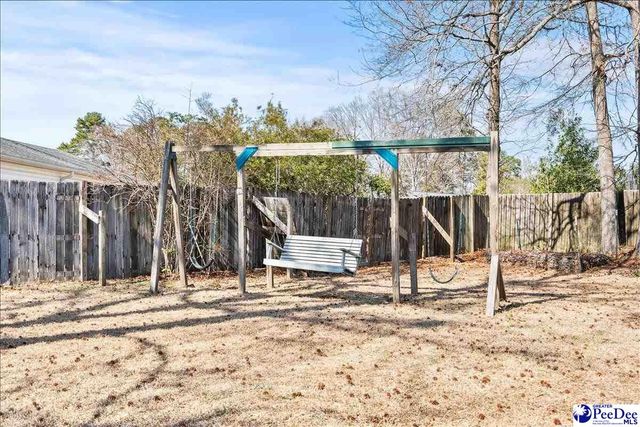 2001 Elanie Cir., Florence, SC 29505