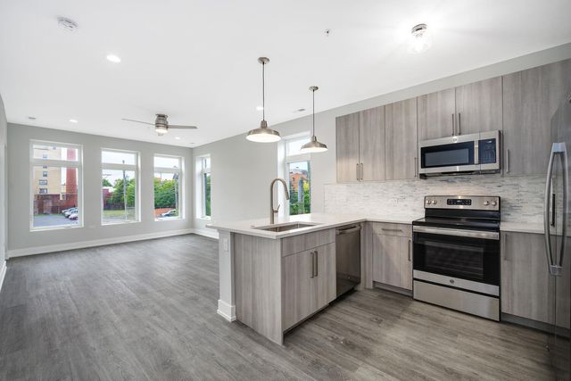 1507 N SEDGWICK Street 4, Chicago, IL 60610