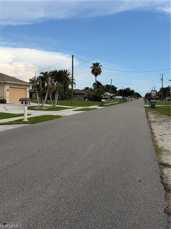 16 SE 8th PL, CAPE CORAL, FL 33990 — photo 4