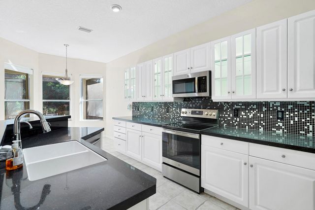 624 Casa Fuerta Ln, St Augustine, FL 32080