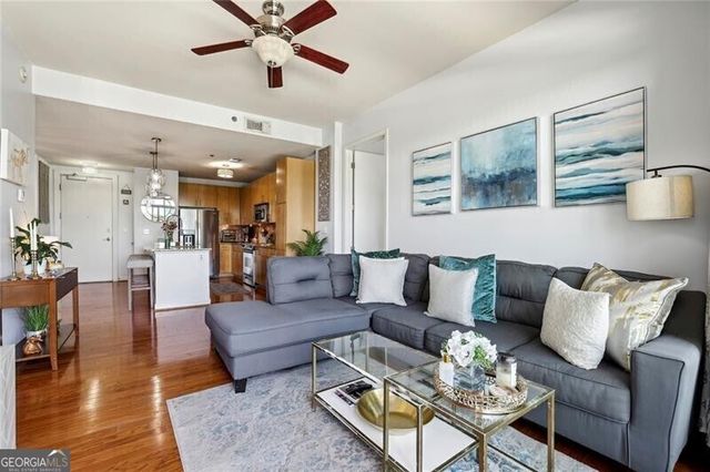 711 Cosmopolitan Drive NE 523, Atlanta, GA 30324