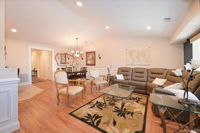 80 Morley Circle, Melville, NY 11747
