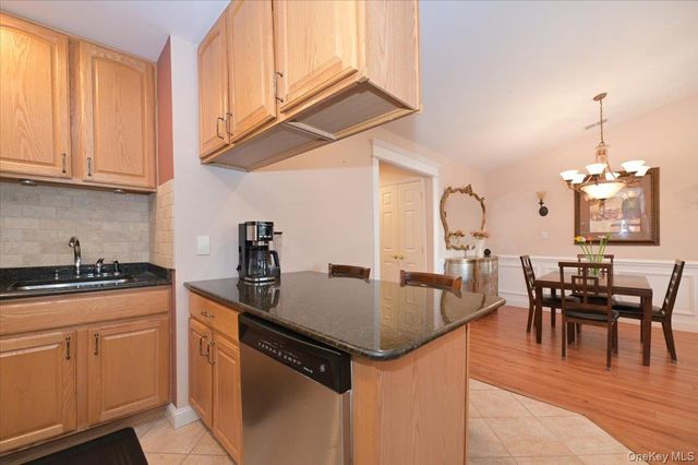 80 Morley Circle, Melville, NY 11747