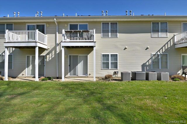 80 Morley Circle, Melville, NY 11747