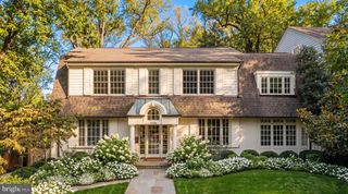 3300 NEWARK ST NW, Washington, DC 20008