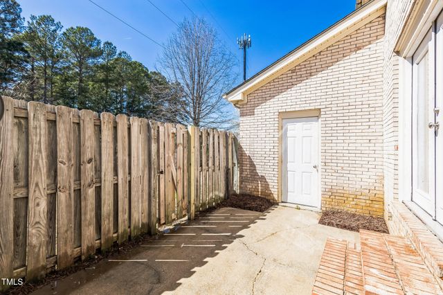 424 Cumbrian Court, Fayetteville, NC 28314