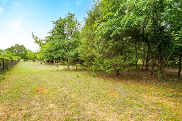 2700 E Fm 4, Cleburne, TX 76031