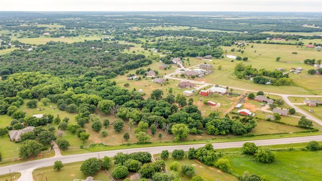 2700 E Fm 4, Cleburne, TX 76031