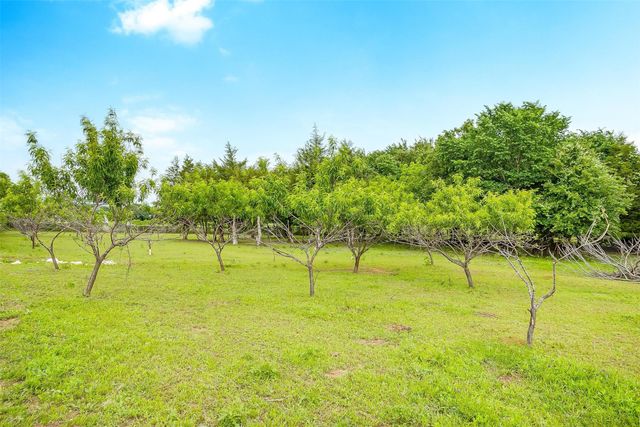 2700 E Fm 4, Cleburne, TX 76031