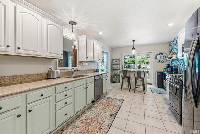 1435 Anchor Court, Mishawaka, IN 46544