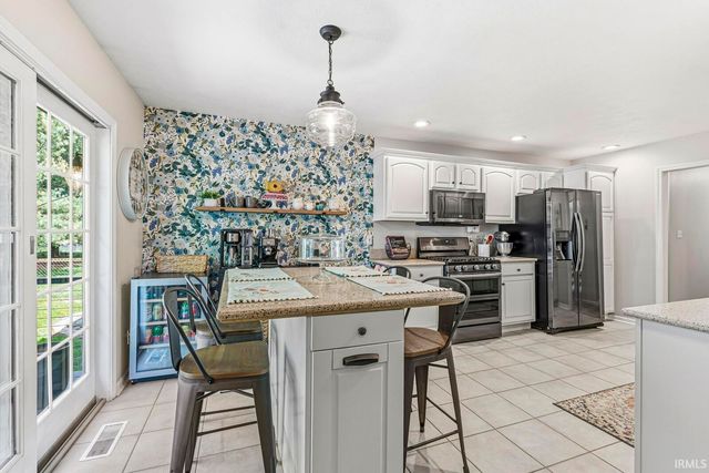 1435 Anchor Court, Mishawaka, IN 46544