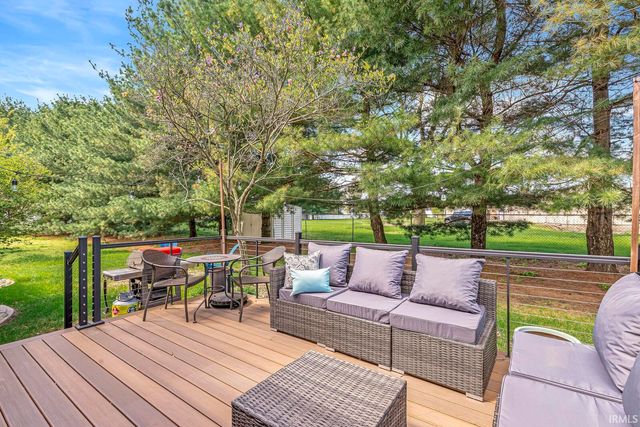 1435 Anchor Court, Mishawaka, IN 46544