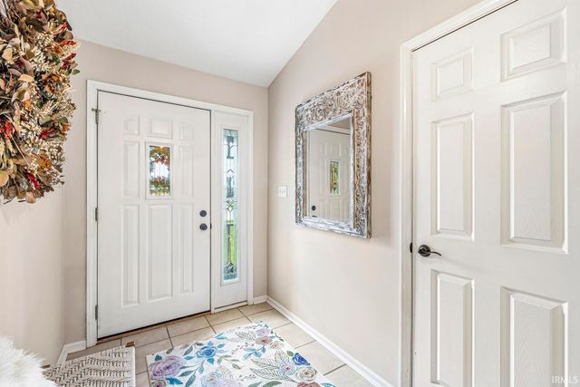 1435 Anchor Court, Mishawaka, IN 46544