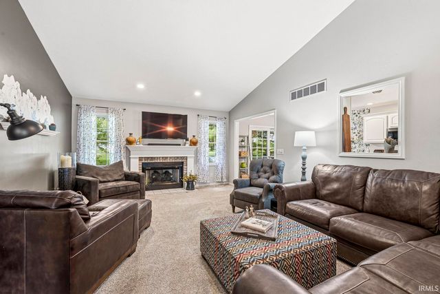 1435 Anchor Court, Mishawaka, IN 46544