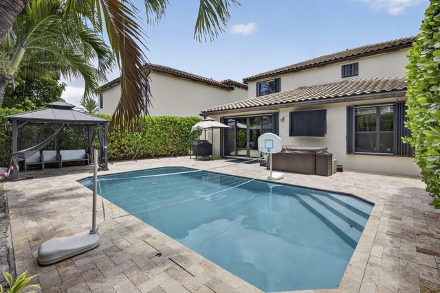 4577 Willow Run Way, Lake Worth, FL 33467