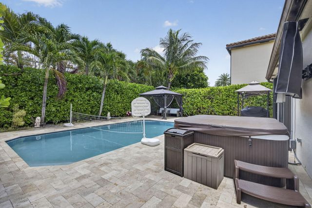 4577 Willow Run Way, Lake Worth, FL 33467